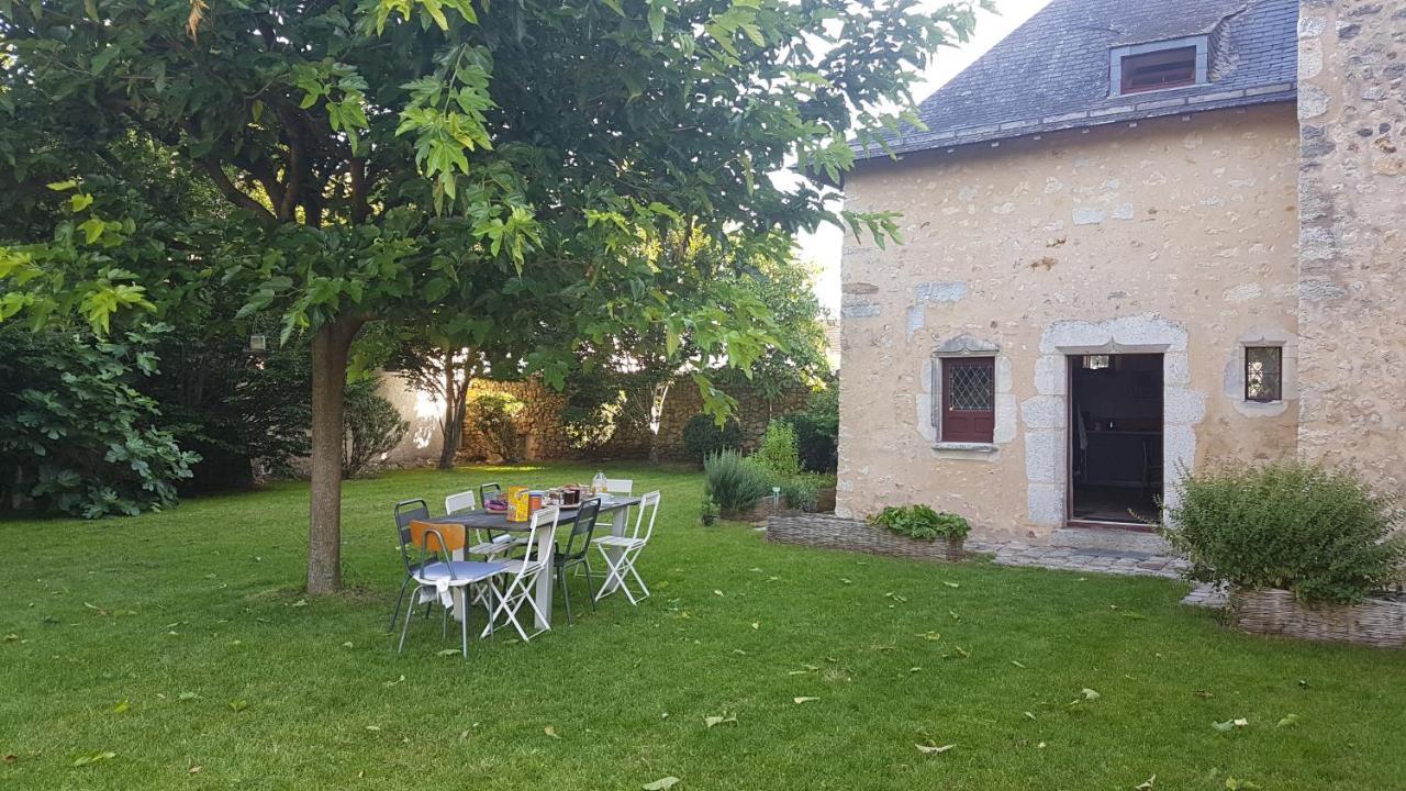 Manoir De La Croix Verte Le Bailleul Exterior foto